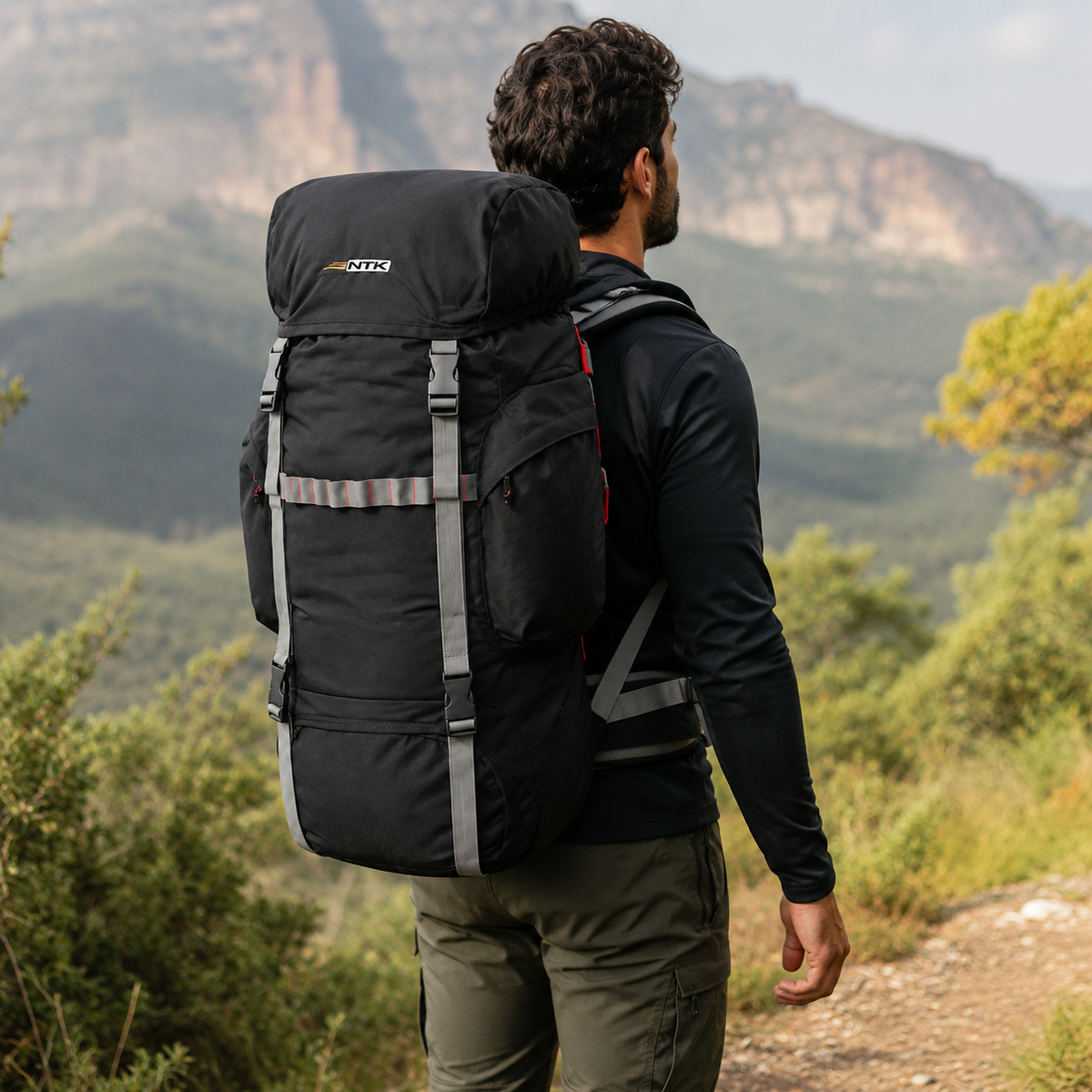 Mochila Semi-Cargueira Intruder 45L Preto - Nautika